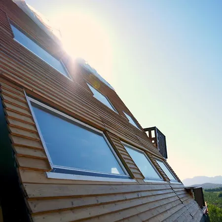 With Jacuzzi And Spectacular Views Semesterbostad *